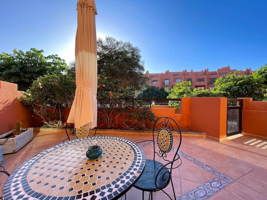 Cozy Apartment With Large Terrace Next To The Pool La Tejita Exterior photo